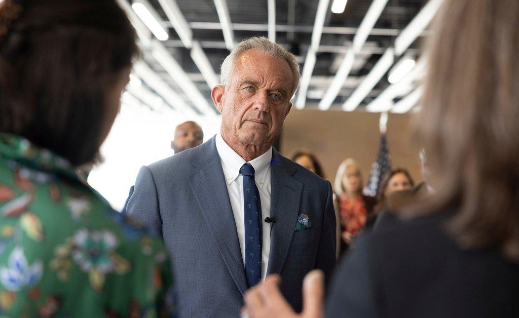 RFK Jr. Urges CDC to Stop Endorsing Fluoride in U.S. Water