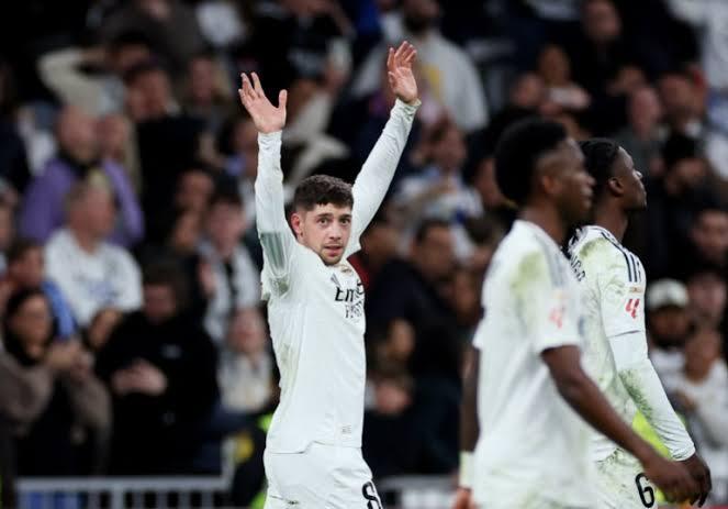 Valverde’s Late Strike Keeps Real Madrid in Title Race