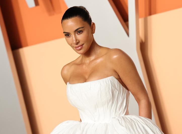 Kim Kardashian to Testify in Paris Court Over 2016 Armed Robbery