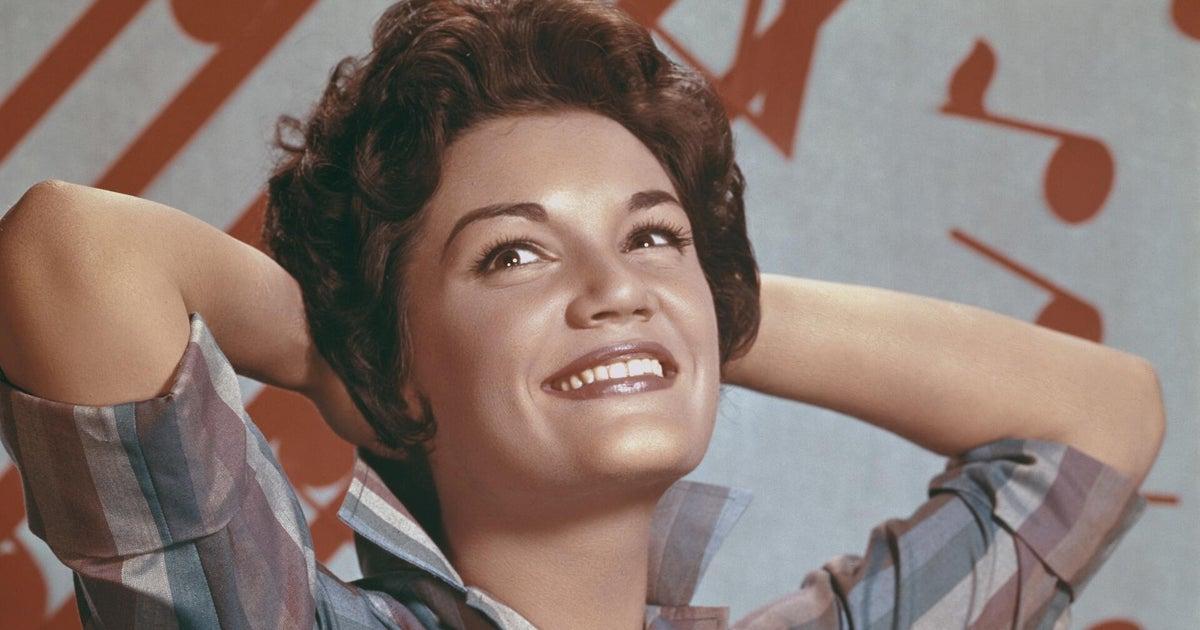 Pop Legend Connie Francis, Voice of “Pretty Little Baby,” Dies at 87
