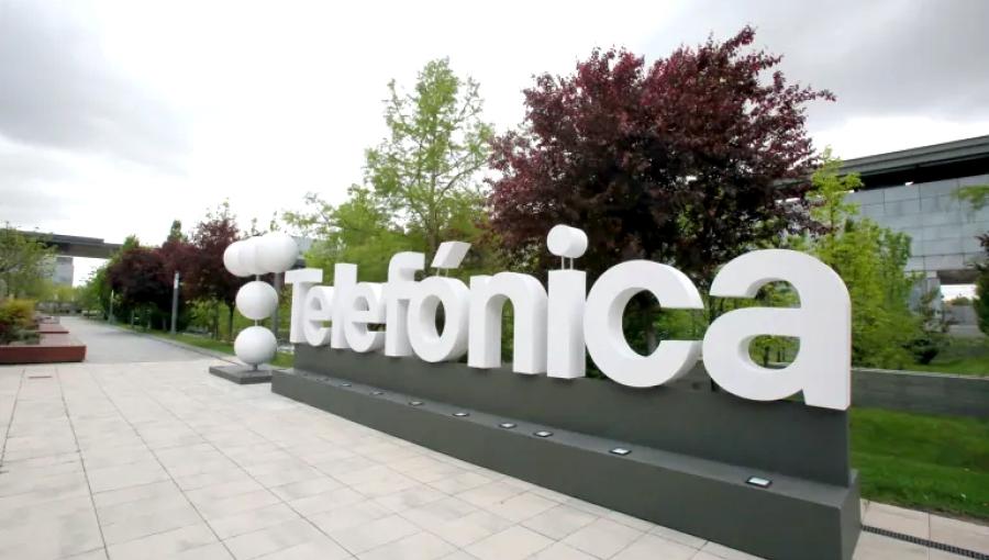 Telefónica to Cut 6,000 Jobs as Latin America Exit Deepens