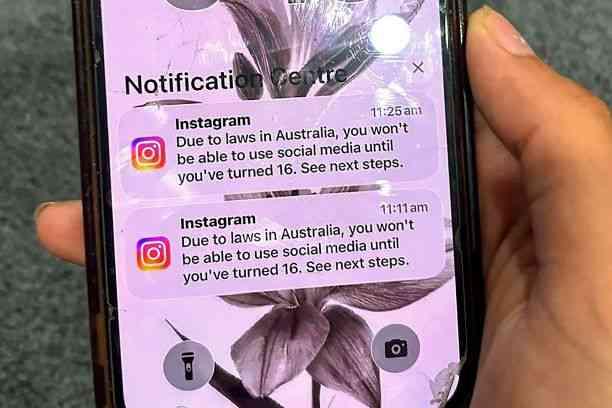 Australia Blocks Under-16s From Social Media in New Crackdown